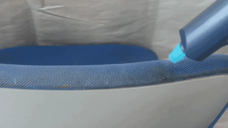 椅子の縁の汚れ