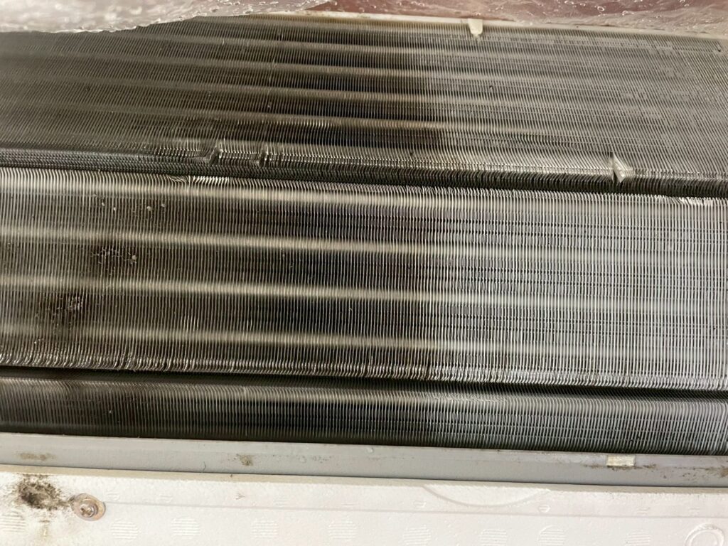 エアコン熱交換器の接写