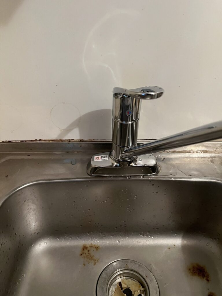 天下茶屋・交換後のキッチン水栓